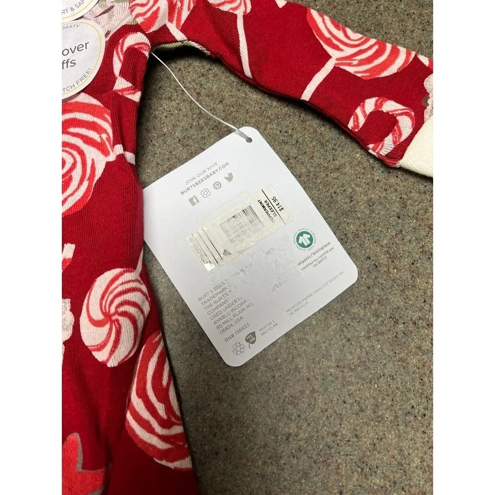 Christmas Sleeper Burts Bees Zipper closure NET  red peppermint/cocoa 0-3 months - Picture 3 of 7